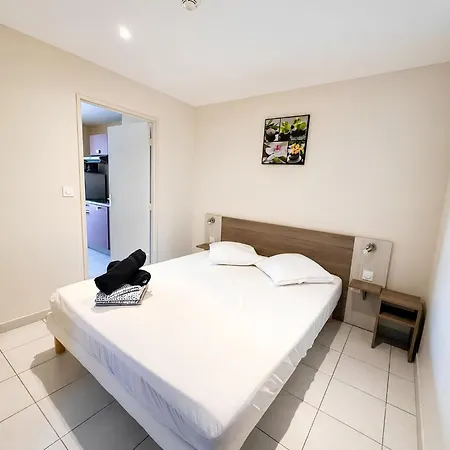 Apartament Les Palmiers - Piscine - Wi-fi - Clim & Parking Agde