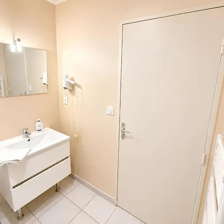 Apartament Les Palmiers - Piscine - Wi-fi - Clim & Parking *