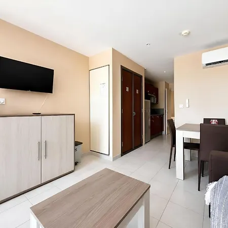 Les Palmiers - Piscine - Wi-fi - Clim & Parking Apartament Agde